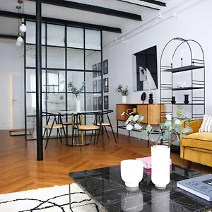 Apartment Charmant Equipe Proche Sacre Coeur - 4p, Paris