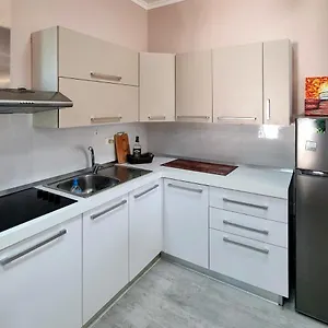 Green Villa , Vlore Albania